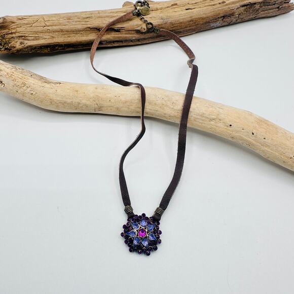 American Eagle Prism Blossom Leather Cord Necklace - Picture 1 of 4